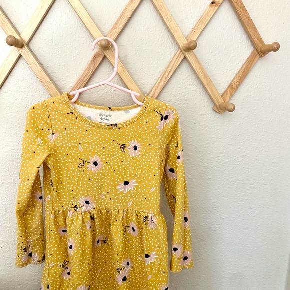 Carters 4T summer dress. Like new condition - Picture 3 of 4